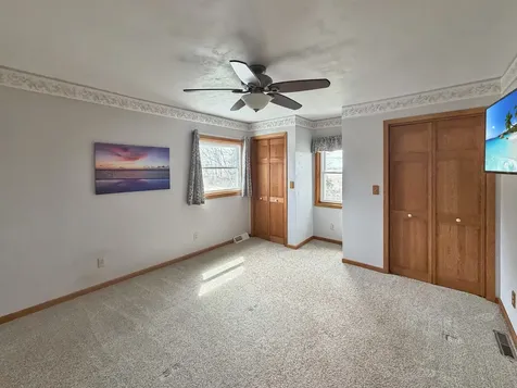 2472 West Red Oak Road Freeport IL 61032