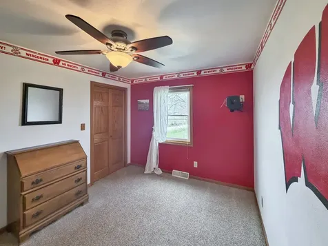 2472 West Red Oak Road Freeport IL 61032