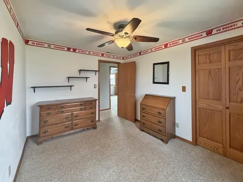 2472 West Red Oak Road Freeport IL 61032