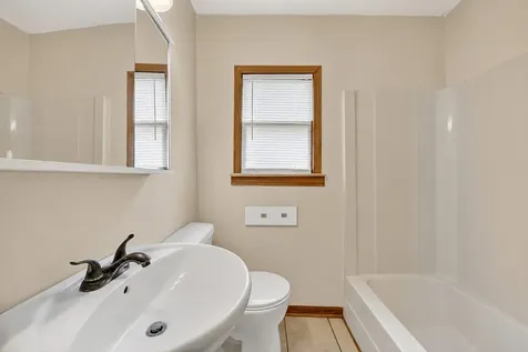 15613 South Homan Avenue Markham IL 60428
