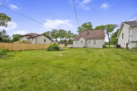 15613 South Homan Avenue Markham IL 60428