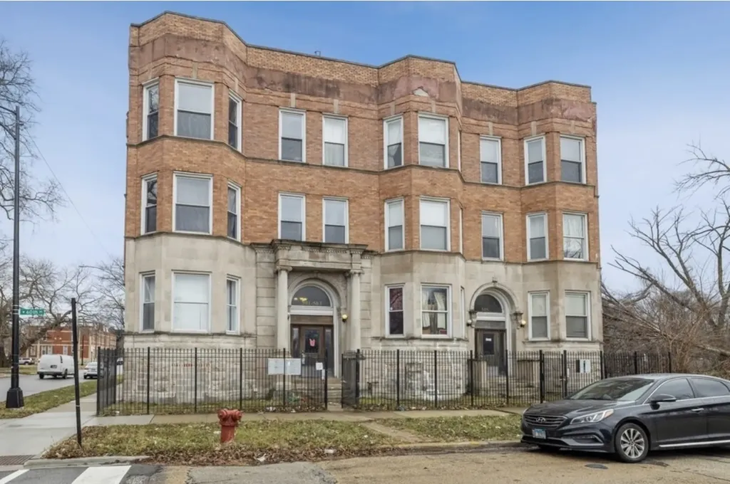 501 West 60th Place Chicago IL 60621
