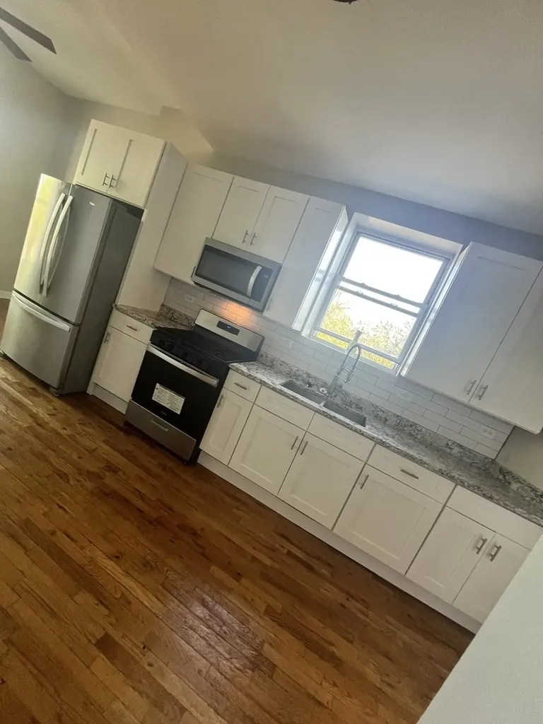 501 West 60th Place Chicago IL 60621