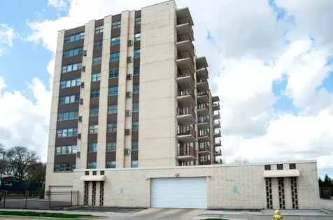 141 North La Grange Road La Grange IL 60525