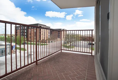 141 North La Grange Road La Grange IL 60525