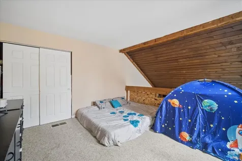 3309 Beacon Street North Chicago IL 60064