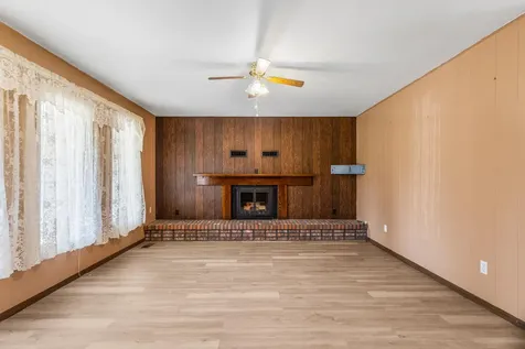 1150 East Cr 800 N Sullivan IL 61951