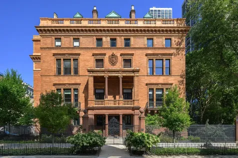 1500 North Astor Street Chicago IL 60610