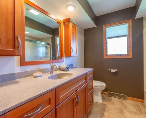 1430 Sylvan Court Freeport IL 61032