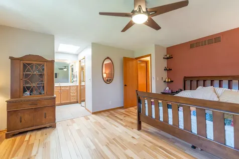 1430 Sylvan Court Freeport IL 61032