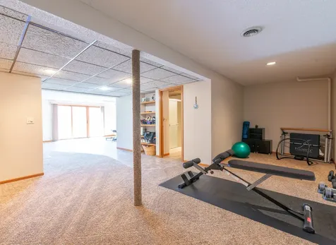1430 Sylvan Court Freeport IL 61032