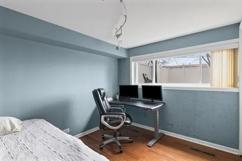 9330 Murray Court Morton Grove IL 60053