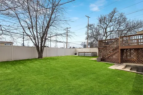 9330 Murray Court Morton Grove IL 60053