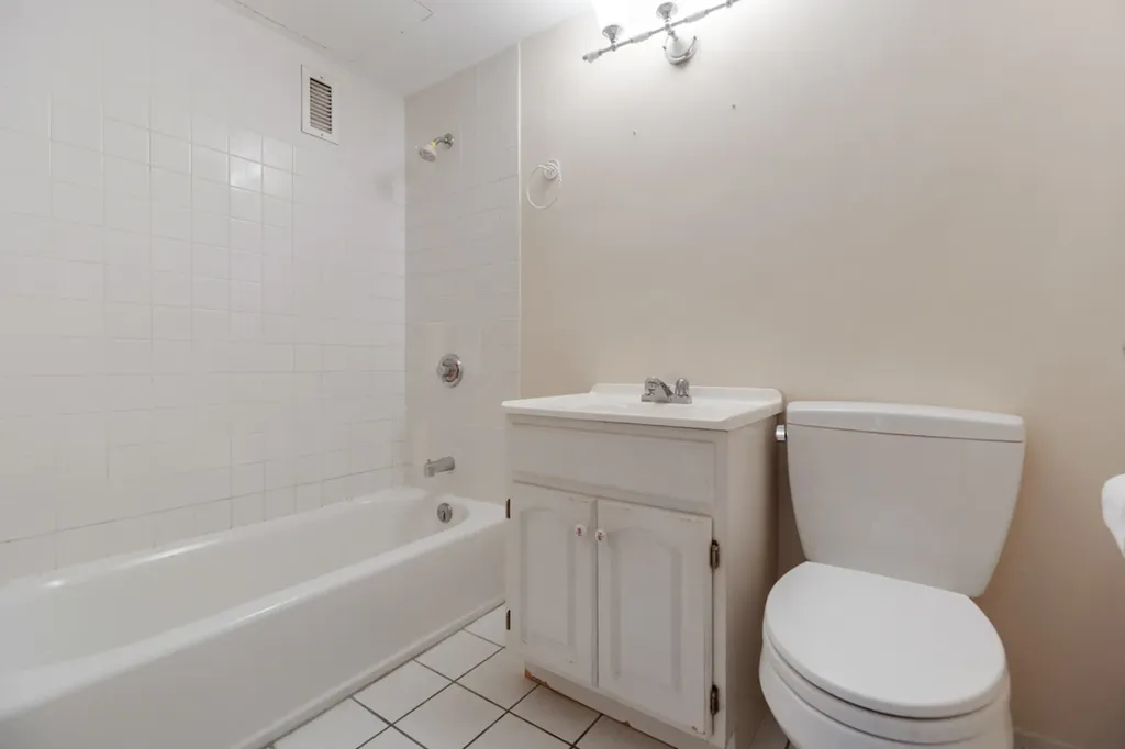 1440 North Lake Shore Drive Chicago IL 60610