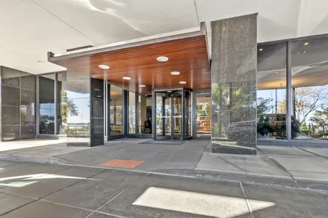 1440 North Lake Shore Drive Chicago IL 60610