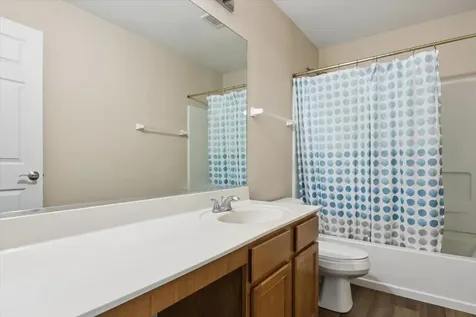 2257 Flagstone Lane Carpentersville IL 60110