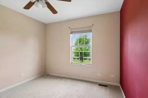 2257 Flagstone Lane Carpentersville IL 60110