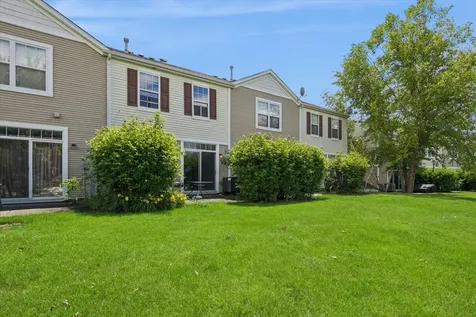 2257 Flagstone Lane Carpentersville IL 60110