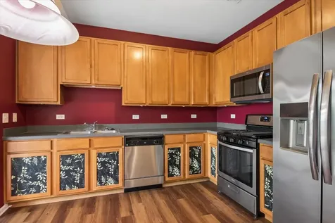 2257 Flagstone Lane Carpentersville IL 60110
