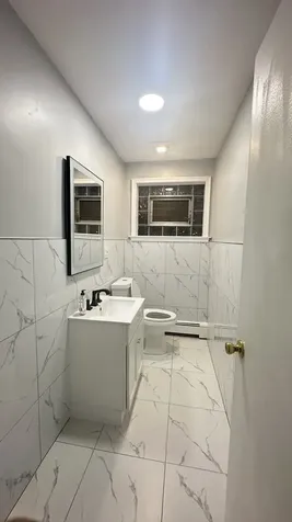 6118 West Gunnison Street Chicago IL 60630