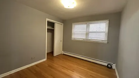6118 West Gunnison Street Chicago IL 60630