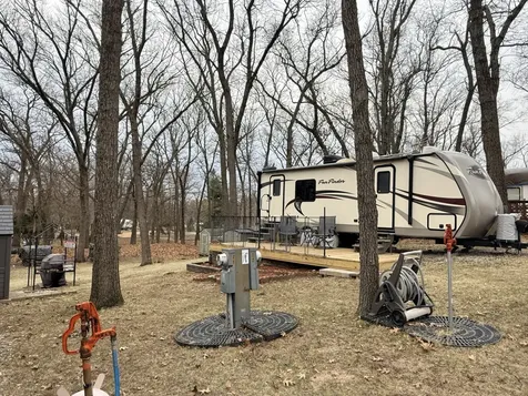 10-72 Woodhaven Lakes Sublette IL 61367