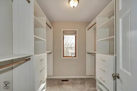 16616 Grants Trail Orland Park IL 60467