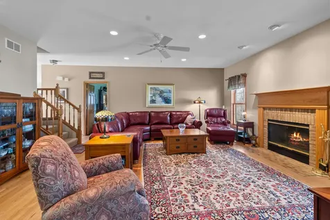 41604 North Hunt Club Road Wadsworth IL 60083