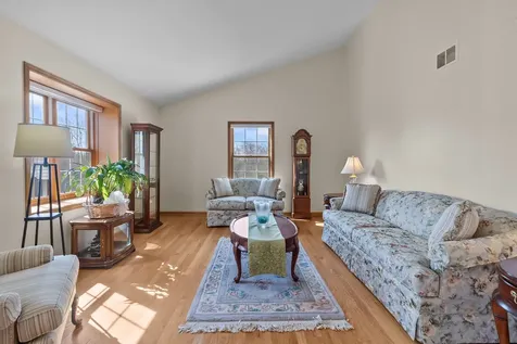 41604 North Hunt Club Road Wadsworth IL 60083