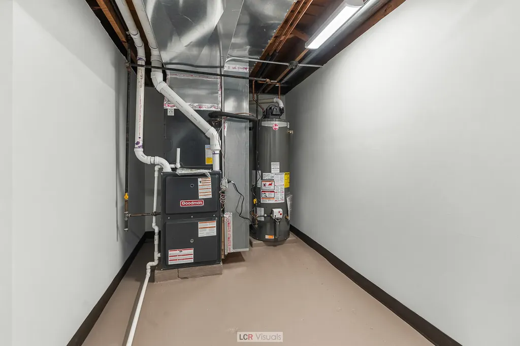 11055 South Avenue C Chicago IL 60617