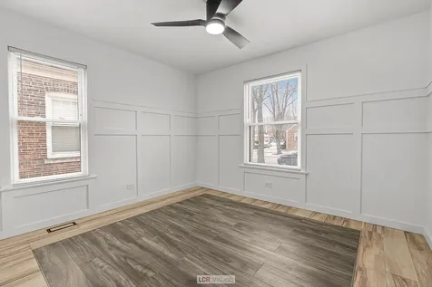 11055 South Avenue C Chicago IL 60617