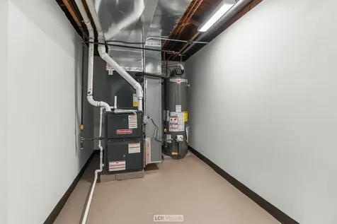 11055 South Avenue C Chicago IL 60617