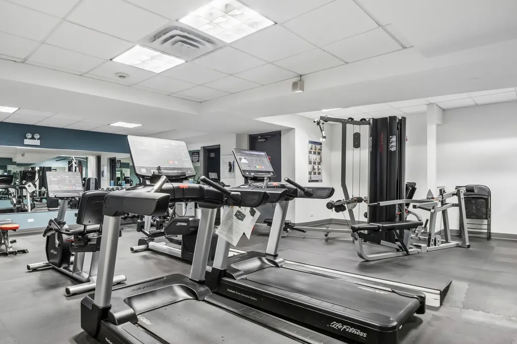 1440 North Lake Shore Drive Chicago IL 60610
