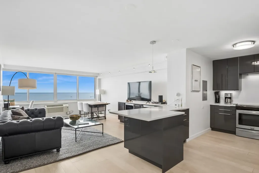 1440 North Lake Shore Drive Chicago IL 60610
