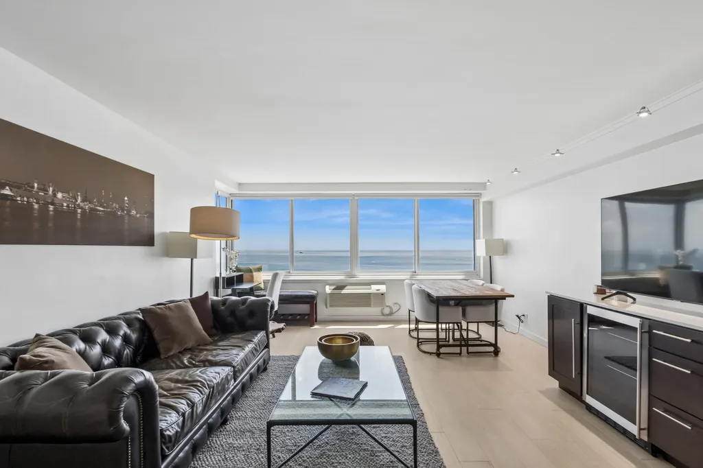 1440 North Lake Shore Drive Chicago IL 60610
