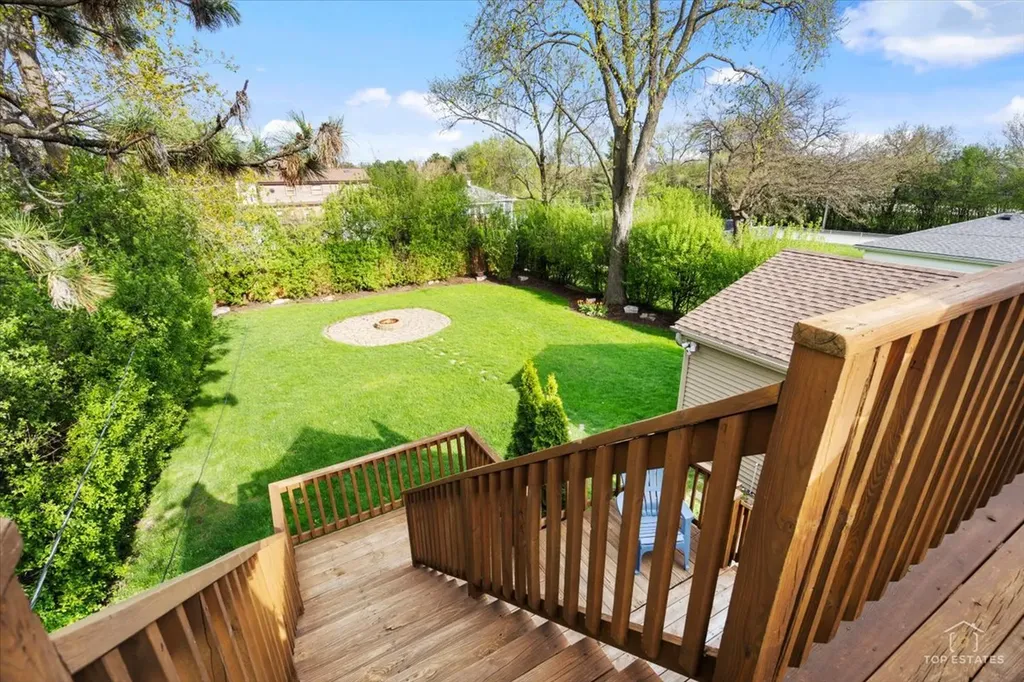 1337 Degener Avenue Elmhurst IL 60126