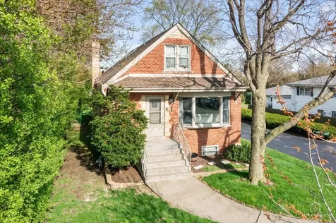 1337 Degener Avenue Elmhurst IL 60126