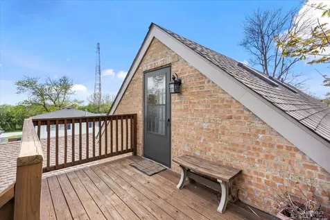 1337 Degener Avenue Elmhurst IL 60126