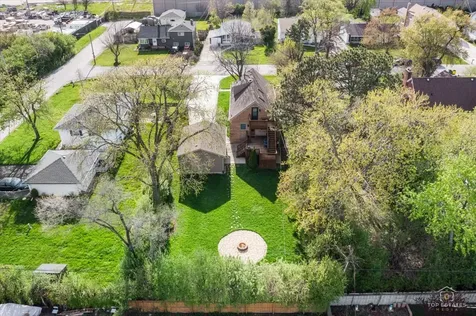 1337 Degener Avenue Elmhurst IL 60126
