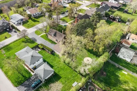 1337 Degener Avenue Elmhurst IL 60126