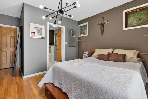 2709 North Campbell Avenue Chicago IL 60647