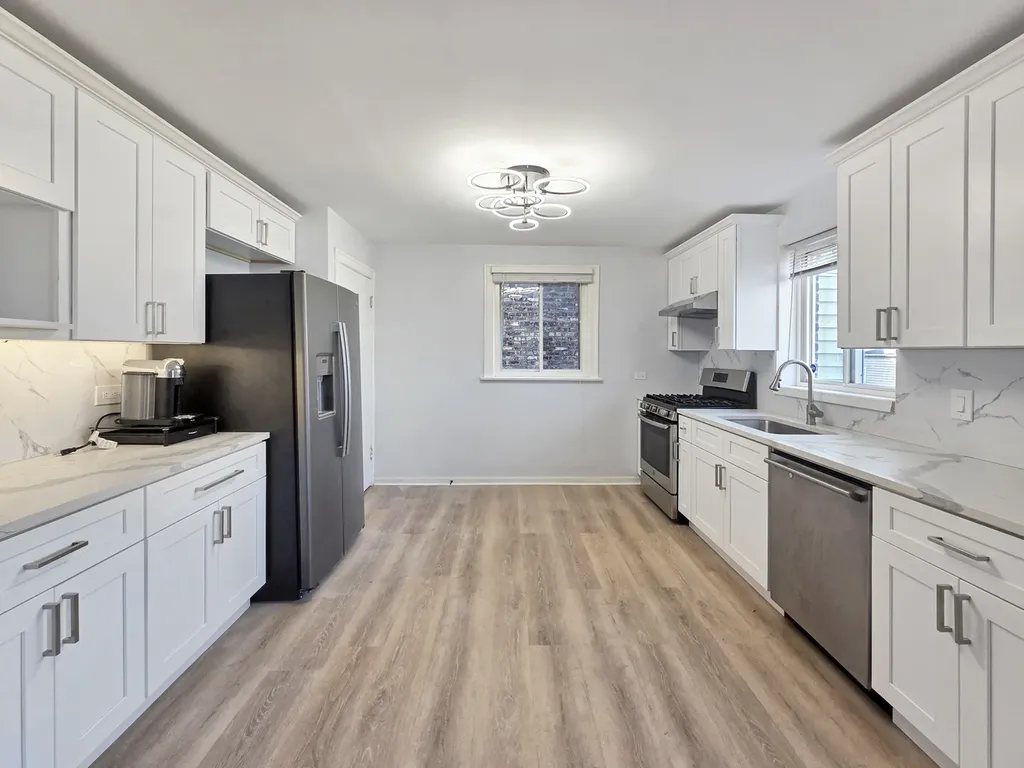 4744 South Hamlin Avenue Chicago IL 60632