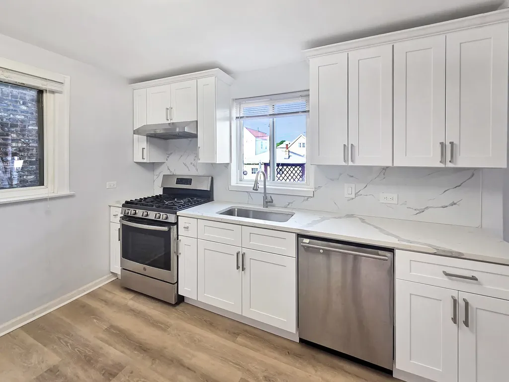 4744 South Hamlin Avenue Chicago IL 60632