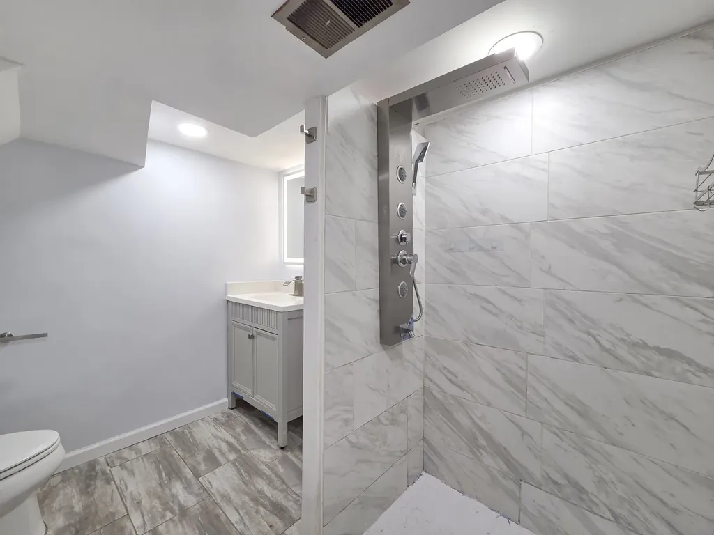 4744 South Hamlin Avenue Chicago IL 60632
