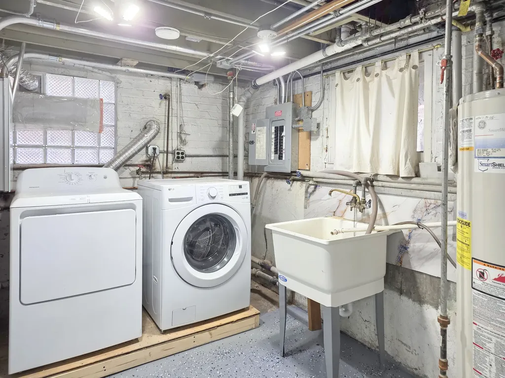 4744 South Hamlin Avenue Chicago IL 60632