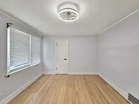 4744 South Hamlin Avenue Chicago IL 60632