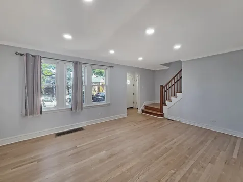 4744 South Hamlin Avenue Chicago IL 60632
