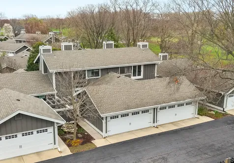 10 West Windsor Court Sugar Grove IL 60554