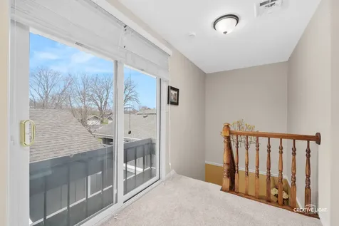 10 West Windsor Court Sugar Grove IL 60554