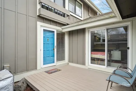10 West Windsor Court Sugar Grove IL 60554
